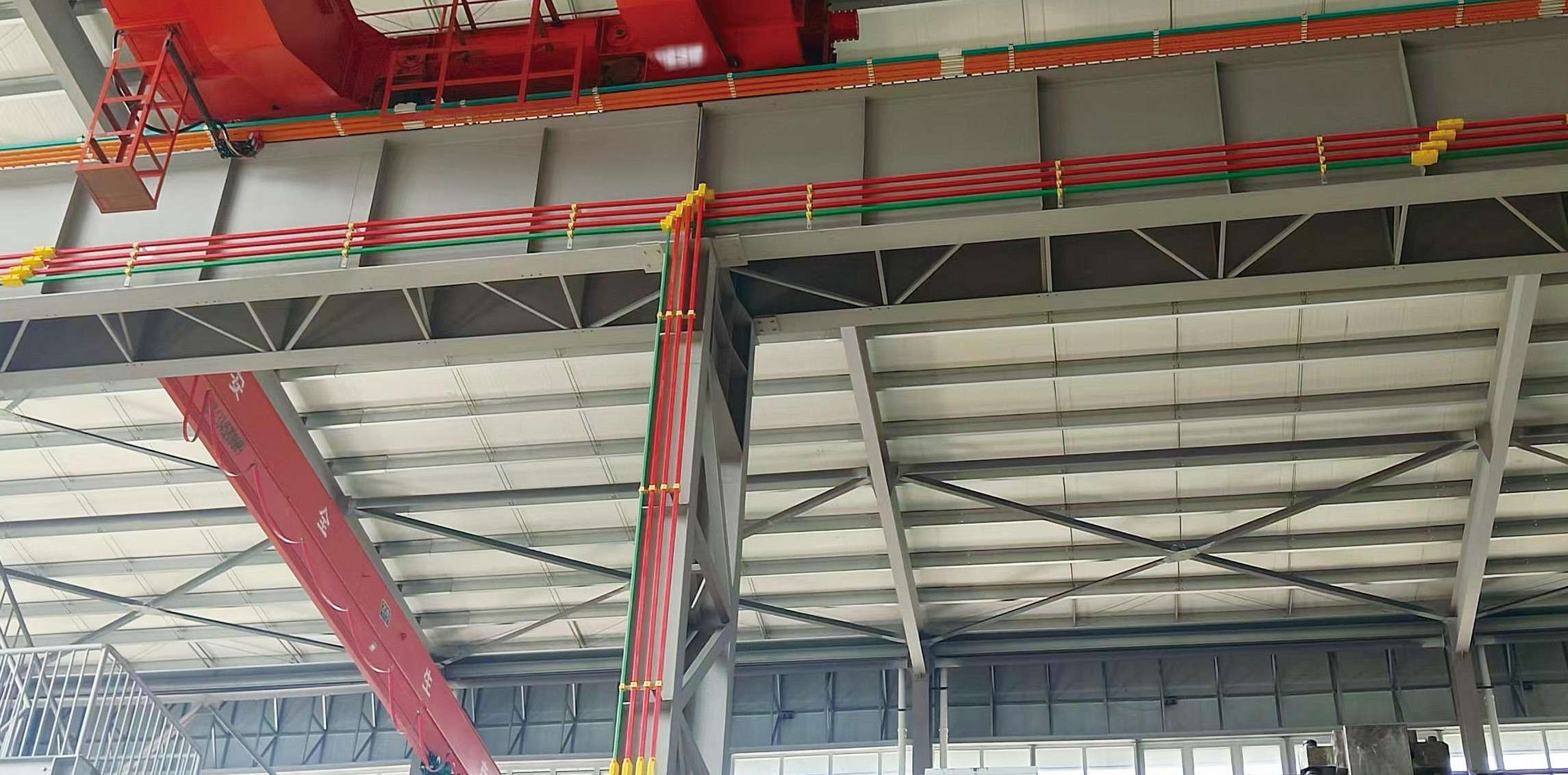 Cast-Resin Busbar System Powers 40 t Crane Upgrade at a Steel Mill